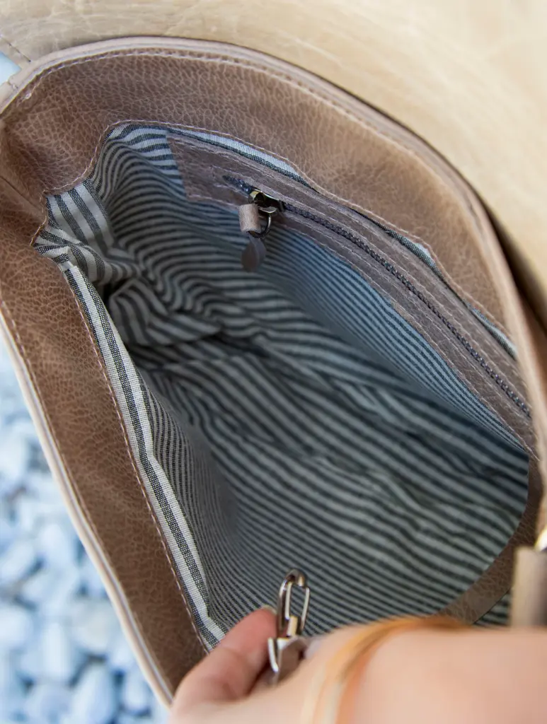 Cartera / Bandolera Cuero 