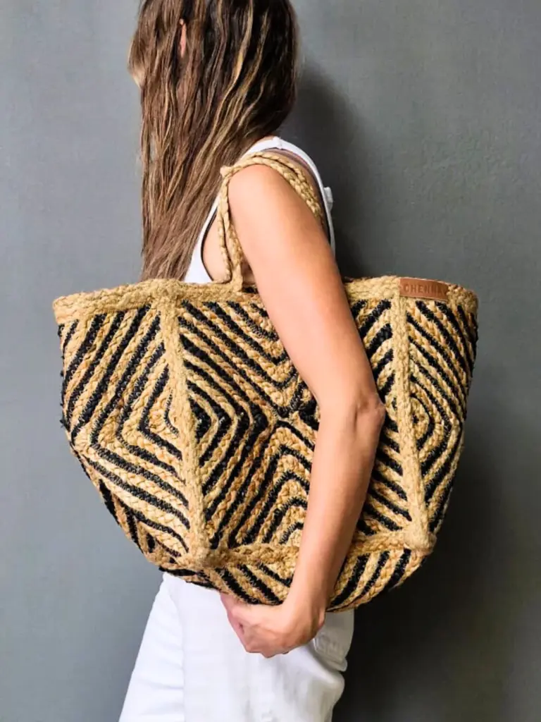 Bolso Yute Tribal Natural y Negro