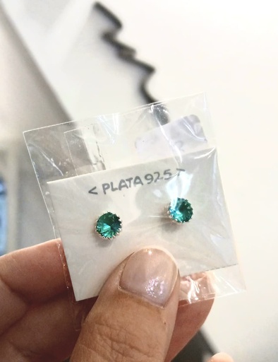 [A1048] Aros Strass